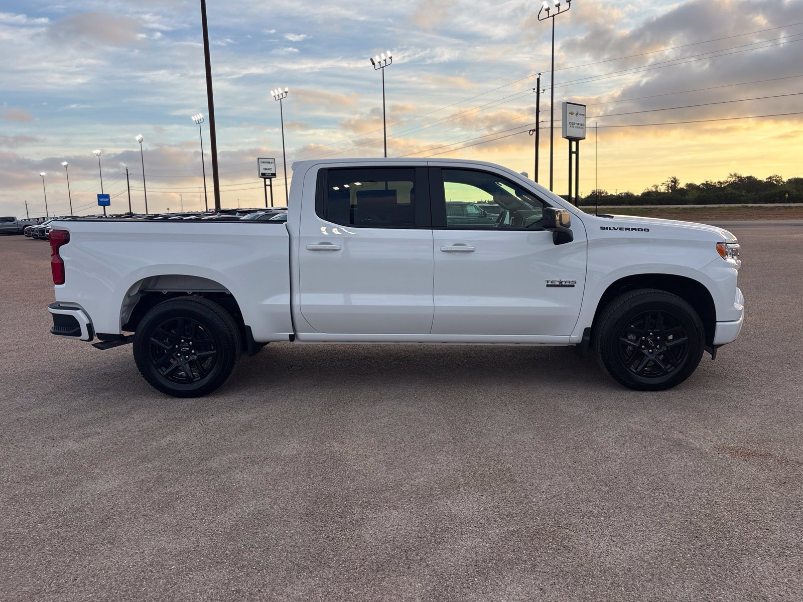 New 2026 Chevrolet Silverado 1500 RST w/ Texas Edition Plus RWD image 7