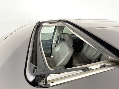 Used 2015 Honda Odyssey Touring image 20