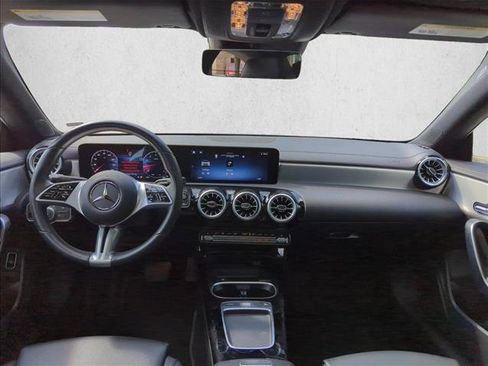 Used 2025 Mercedes-Benz CLA 250 image 18