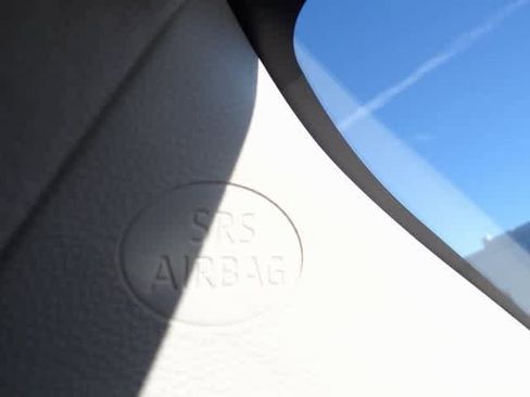 Used 2025 Toyota Corolla LE image 16