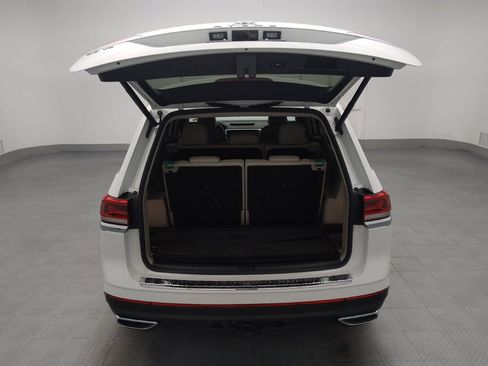 Used 2023 Volkswagen Atlas SE w/ Black Wheel Package FWD image 29
