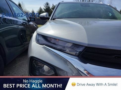 Used 2023 Chevrolet TrailBlazer LT w/ Convenience Package image 8