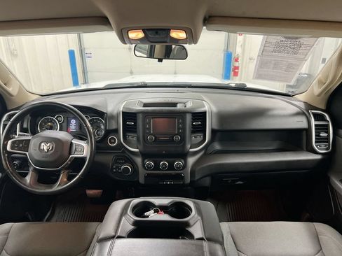 Used 2020 RAM 1500 Big Horn AWD/4WD image 10
