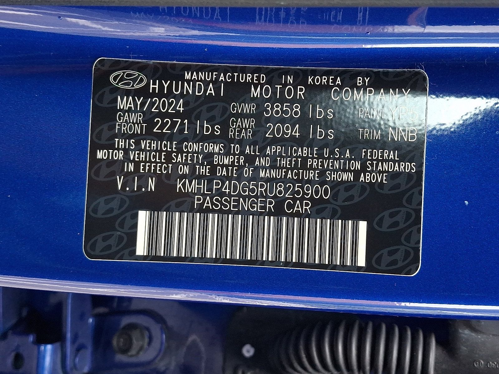 Used 2024 Hyundai Elantra Limited FWD image 29