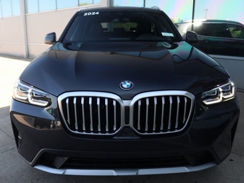 Used 2024 BMW X3 xDrive30i w/ Convenience Package image 2