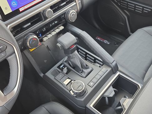 New 2026 Toyota 4Runner TRD Off-Road Premium AWD/4WD image 21