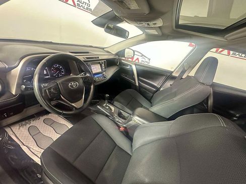 Used 2018 Toyota RAV4 Adventure image 14