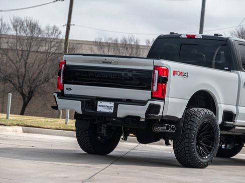 Used 2026 Ford F250 Platinum AWD/4WD image 40