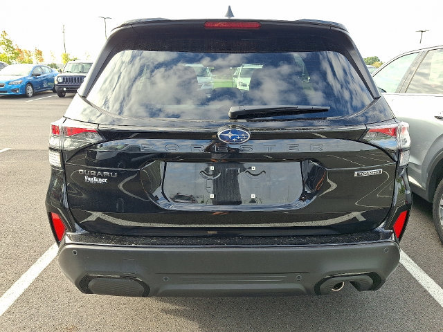 Used 2025 Subaru Forester Touring AWD/4WD image 6