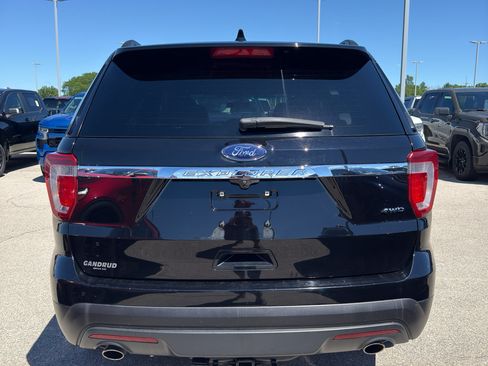 Used 2017 Ford Explorer 4WD image 7