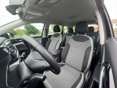 Certified 2023 Volkswagen Taos S AWD/4WD image 11