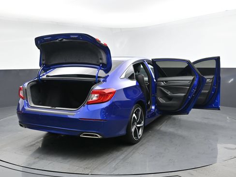 Used 2021 Honda Accord Sport image 30