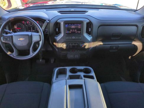 Used 2020 Chevrolet Silverado 1500 Custom w/ Custom Value Package image 19