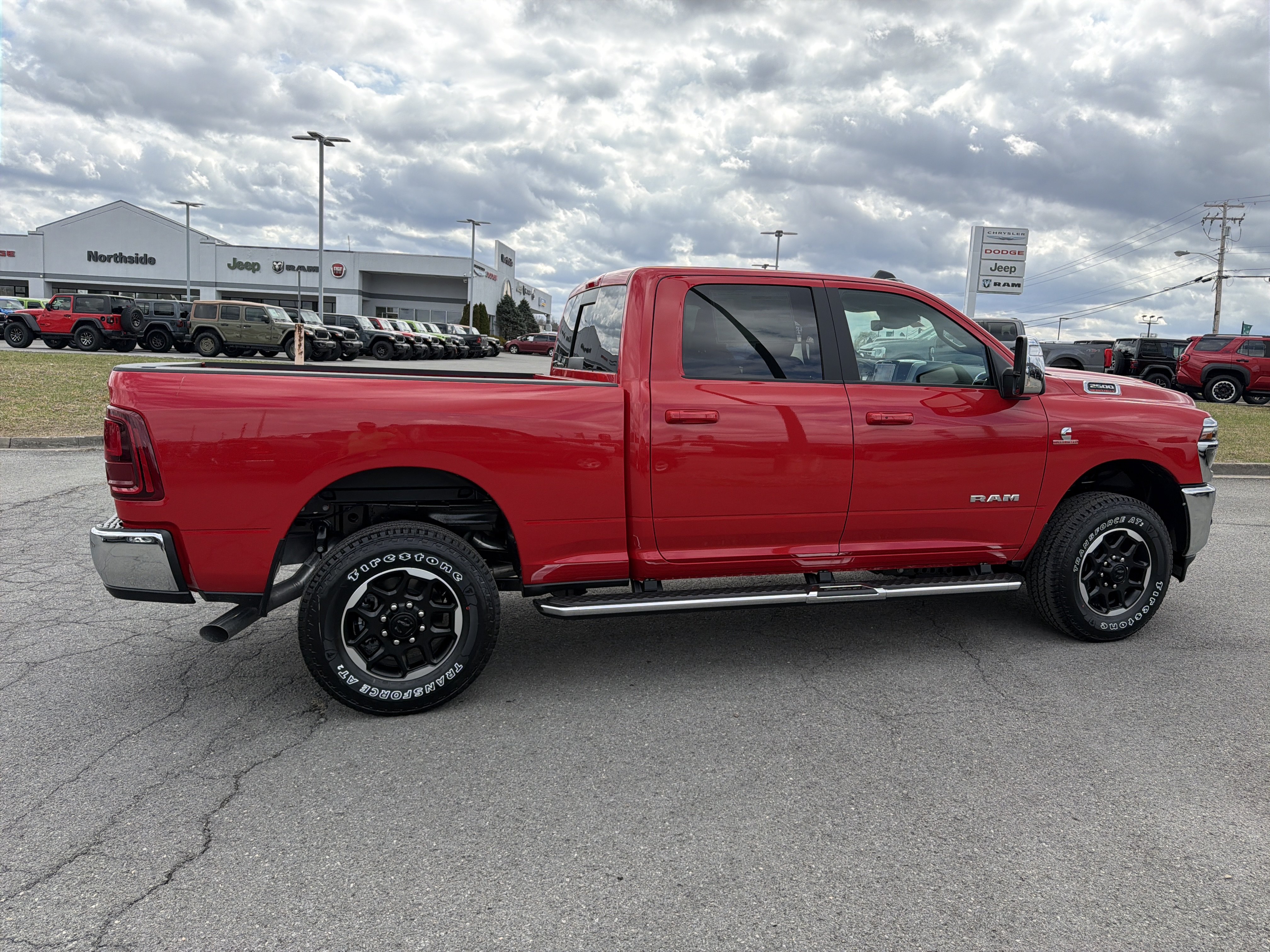 New 2026 RAM 2500 Laramie AWD/4WD image 5