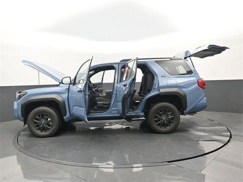 New 2025 Toyota 4Runner SR5 image 32