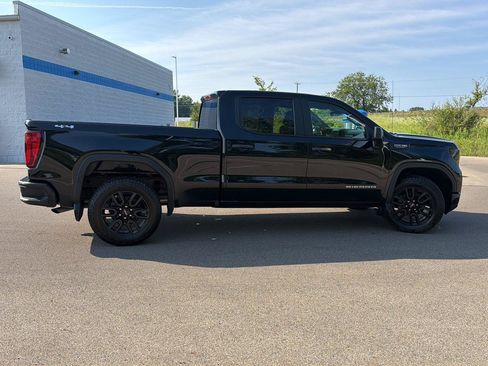 Used 2024 GMC Sierra 1500 Pro w/ Graphite Edition AWD/4WD image 8