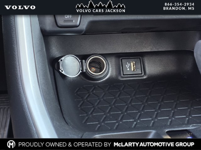 Used 2023 Toyota RAV4 LE AWD/4WD image 22