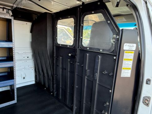 Used 2013 Ford E-150 and Econoline 150 w/ PWR Group RWD image 21