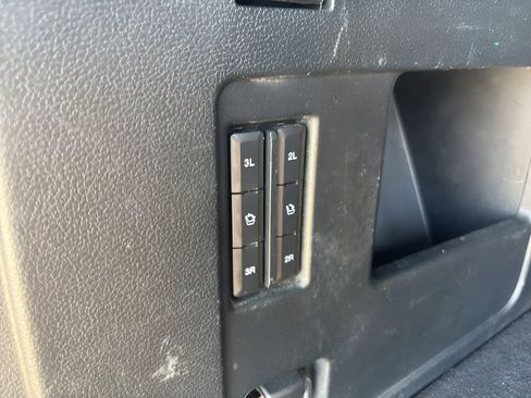 Used 2020 Ford Expedition XLT w/ Equipment Group 202A RWD image 13