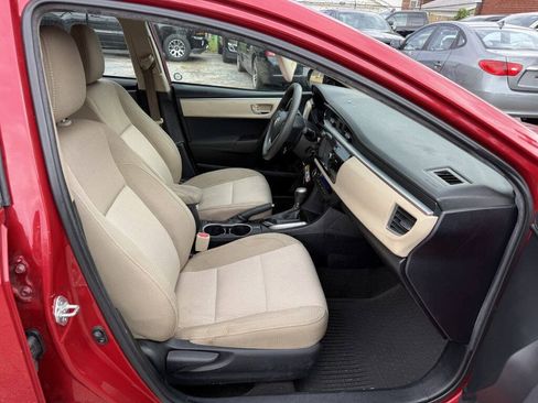 Used 2015 Toyota Corolla LE FWD image 18