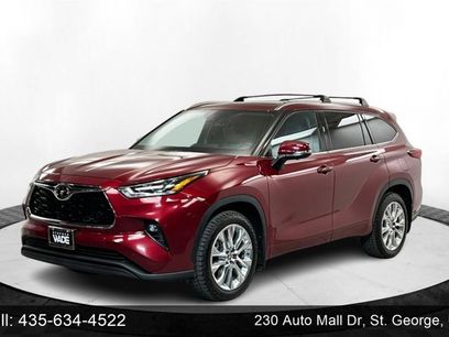 Used 2023 Toyota Highlander Limited