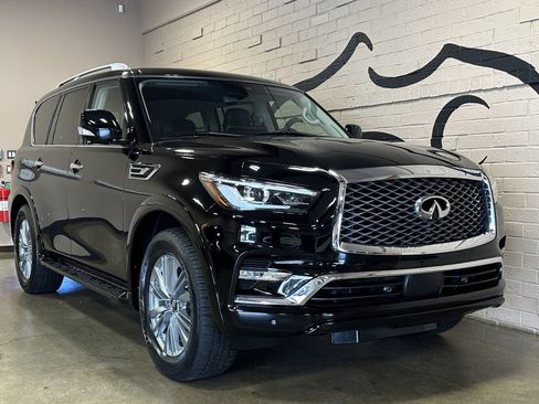 Used 2023 INFINITI QX80 Luxe w/ Cargo Package AWD/4WD image 10