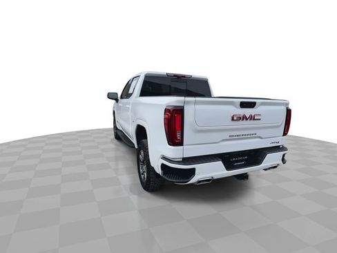 Used 2024 GMC Sierra 1500 AT4 w/ Technology Package image 7