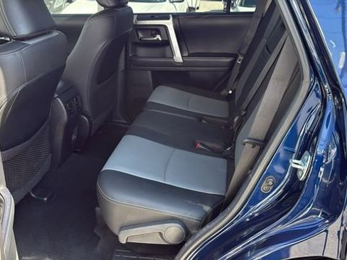 Used 2022 Toyota 4Runner SR5 Premium w/ Moonroof Package image 15