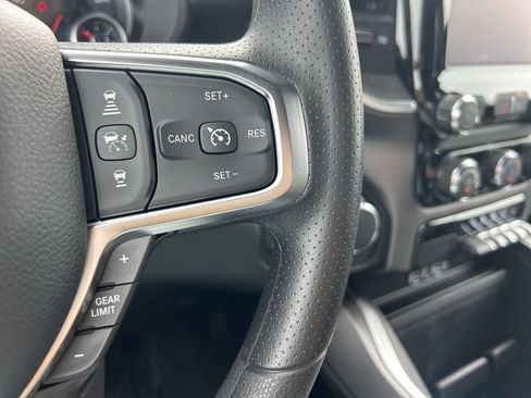New 2026 RAM 1500 Express AWD/4WD image 9