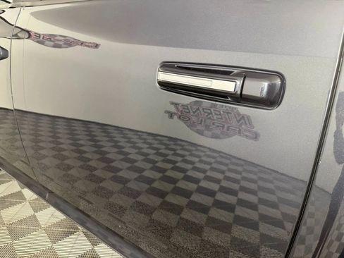 Used 2019 RAM 3500 Big Horn image 24