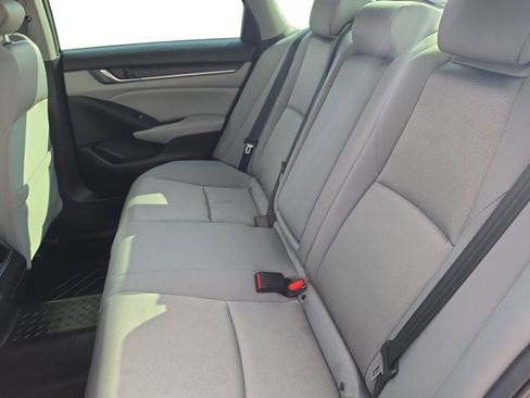 Used 2020 Honda Accord EX image 13