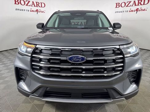 New 2026 Ford Explorer Active image 2