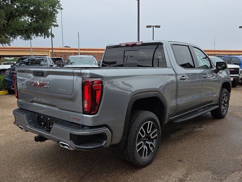 New 2026 GMC Sierra 1500 AT4 w/ AT4 Premium Package AWD/4WD image 4