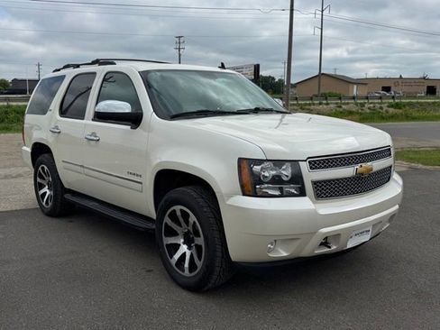 Used 2013 Chevrolet Tahoe LTZ AWD/4WD image 34