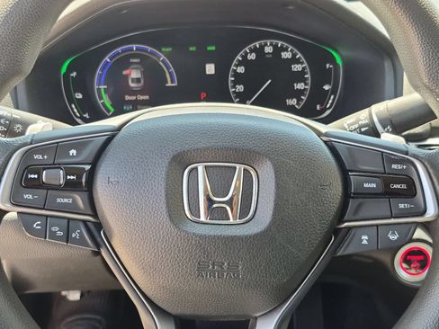 Used 2018 Honda Accord Hybrid image 15