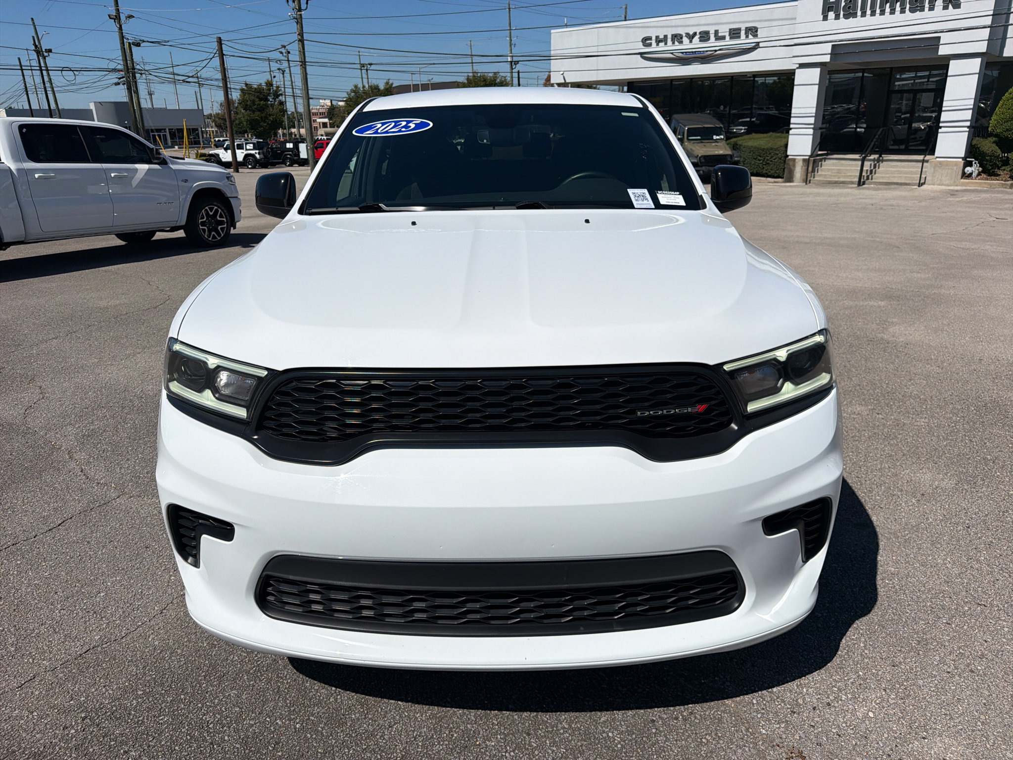 Used 2025 Dodge Durango GT RWD image 3