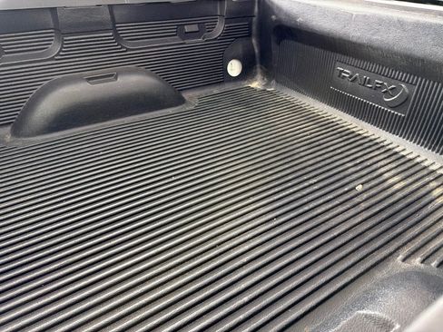 Used 2019 Chevrolet Silverado 1500 LT AWD/4WD image 23