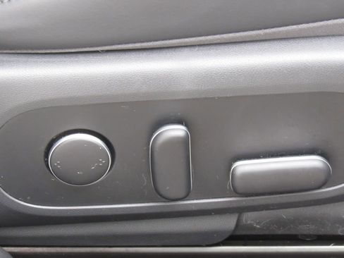 Used 2023 Hyundai Ioniq 5 Limited image 20