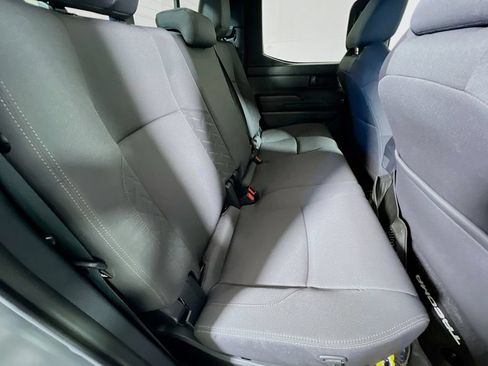 Certified 2025 Toyota Tacoma SR5 AWD/4WD image 23