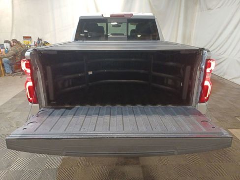 Used 2022 Chevrolet Silverado 1500 LTZ image 19