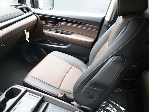 New 2026 Honda Odyssey Elite image 11