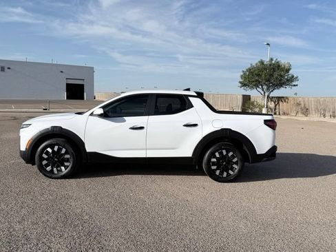 Used 2026 Hyundai Santa Cruz SE AWD/4WD image 9