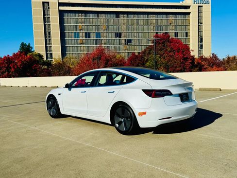 Used 2020 Tesla Model 3 RWD image 3