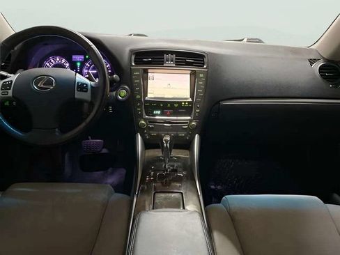 Used 2011 Lexus IS 350C w/ Luxury Pkg RWD image 20