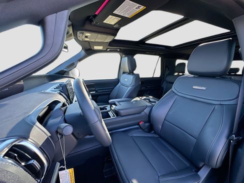 New 2026 Ford Expedition Max Platinum w/ Stealth Appearance Package image 15