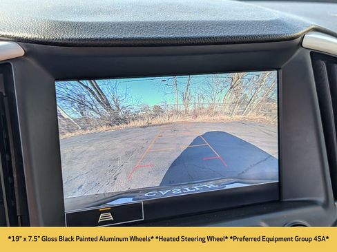 Used 2022 GMC Terrain SLT w/ Infotainment Package II image 8