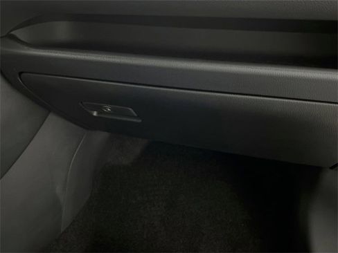 New 2025 Toyota RAV4 XLE image 32