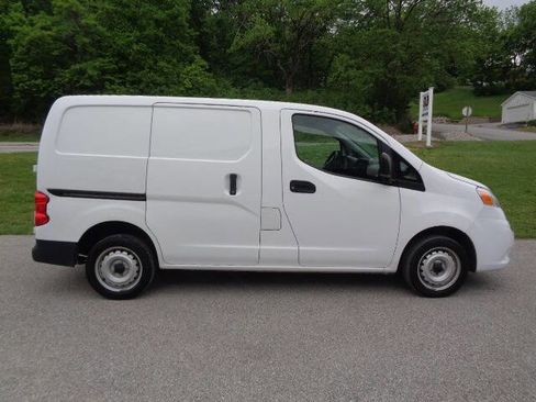 Used 2021 Nissan NV200 S FWD image 8