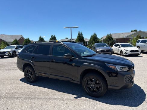 Used 2024 Subaru Outback Wilderness AWD/4WD image 12