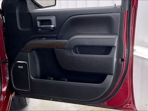 Used 2018 GMC Sierra 1500 Denali w/ Denali Ultimate Package AWD/4WD image 22